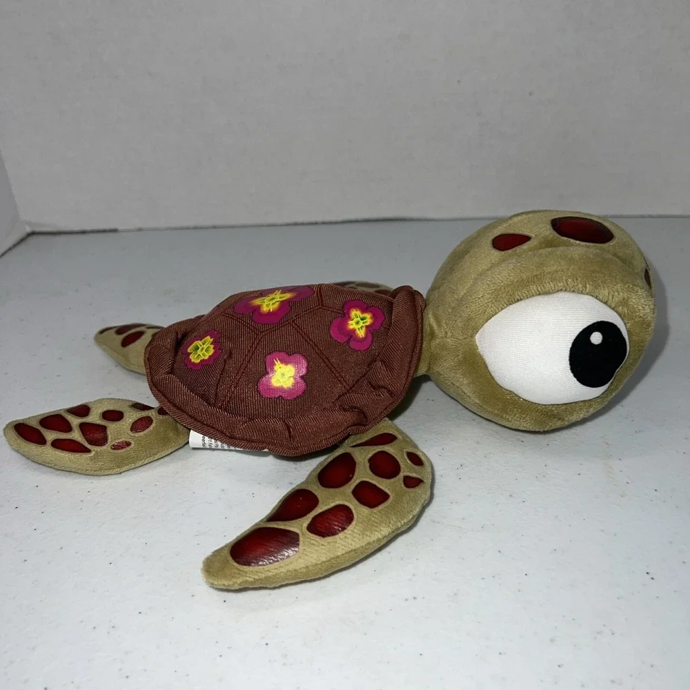 Squirt the Sea Turtle Disney Finding Nemo Plush 9